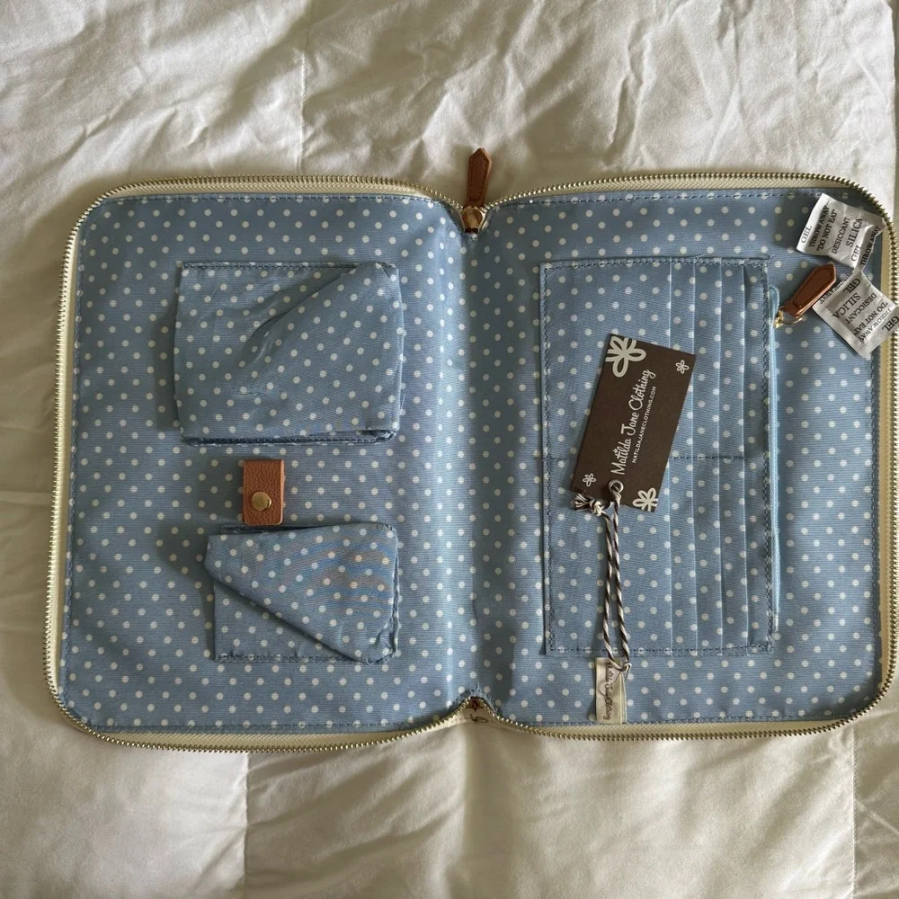 Matilda Jane On The Go Vegan Floral Zip Tablet Tech Organizer Travel Case